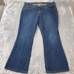 Levis 542 Flare Jeans Womens 20W Medium Blue Denim Mid Rise Flap Pocket Stretch